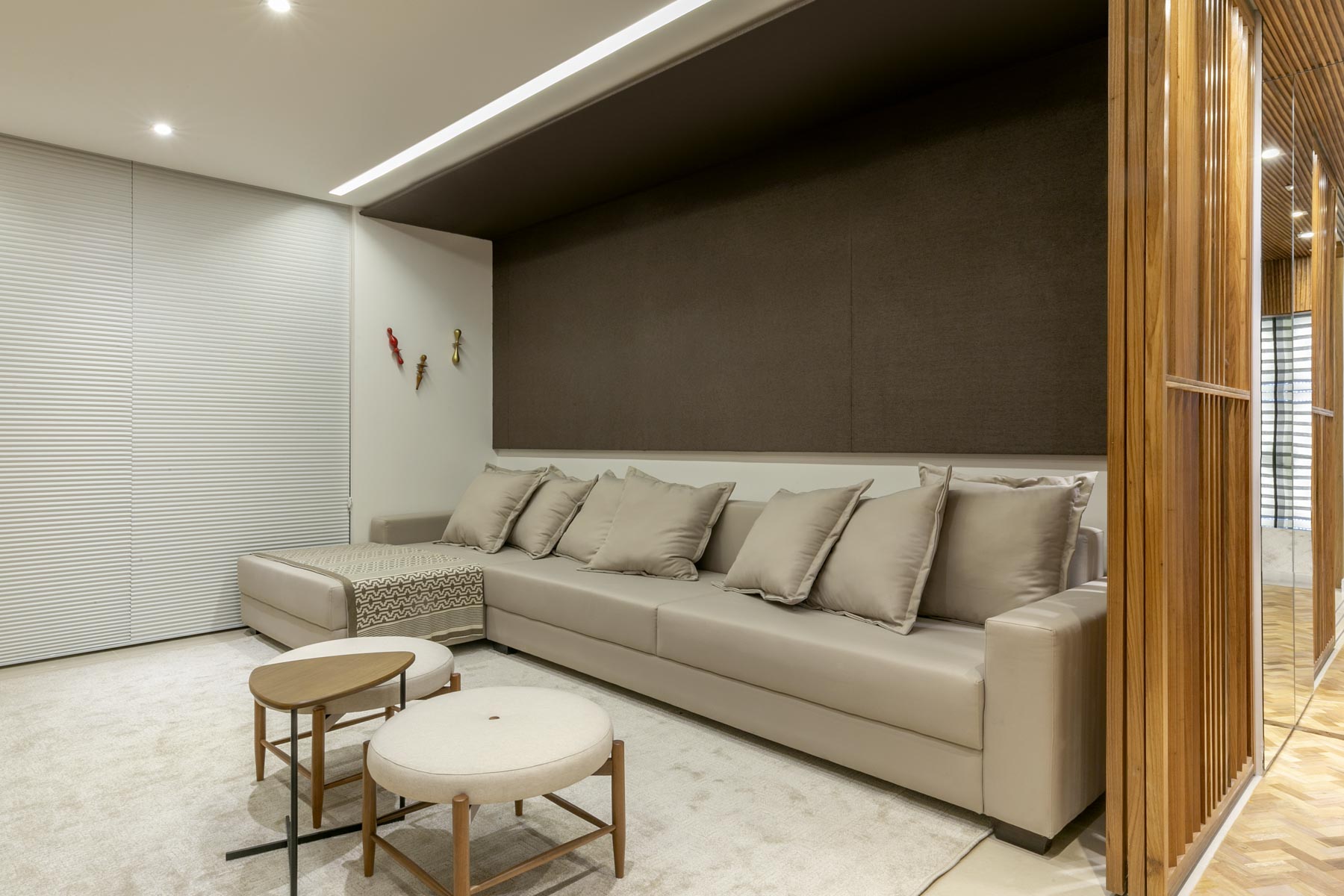 cortina,celular,honeycomb,branca,translúcido,sala,quarto,living, escritório,consultório,theather,blindlux,clean,decoração,design,interior,hd,casa,home,persianas,cortinas,arquitetos,decoradores,janelas,portas.2